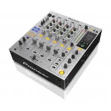 Console de mixage PIONEER DJM850