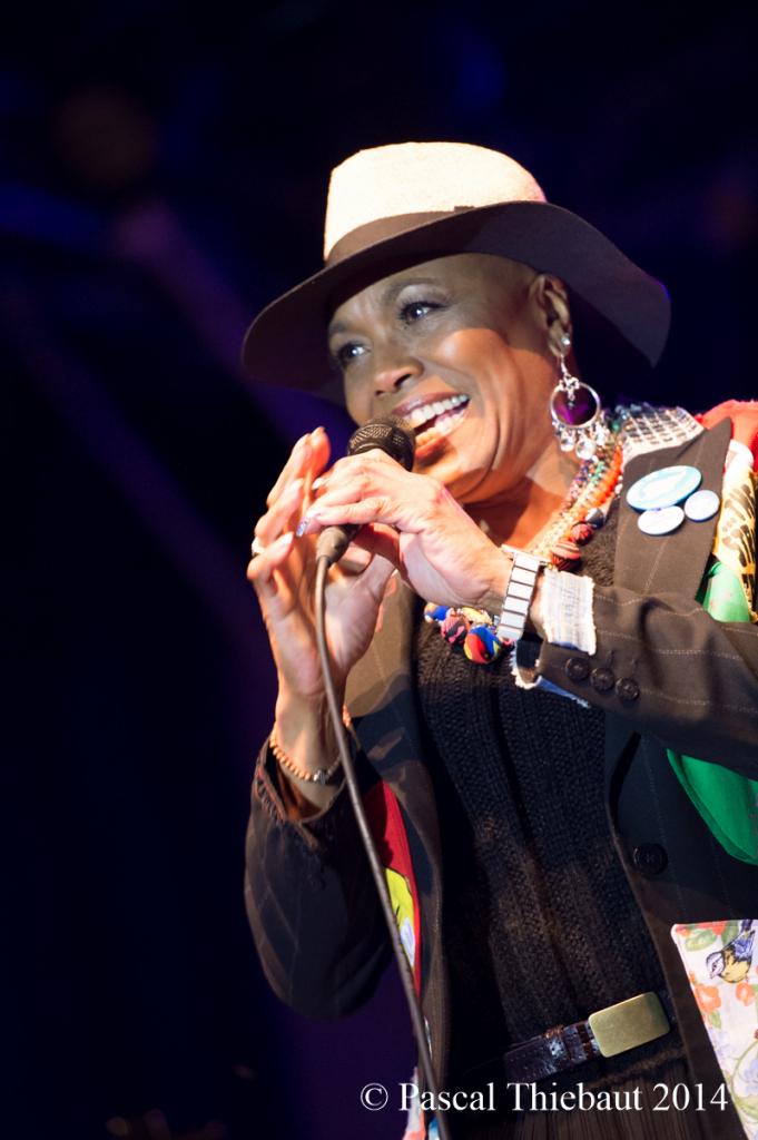DEE DEE BRIDGEWATER